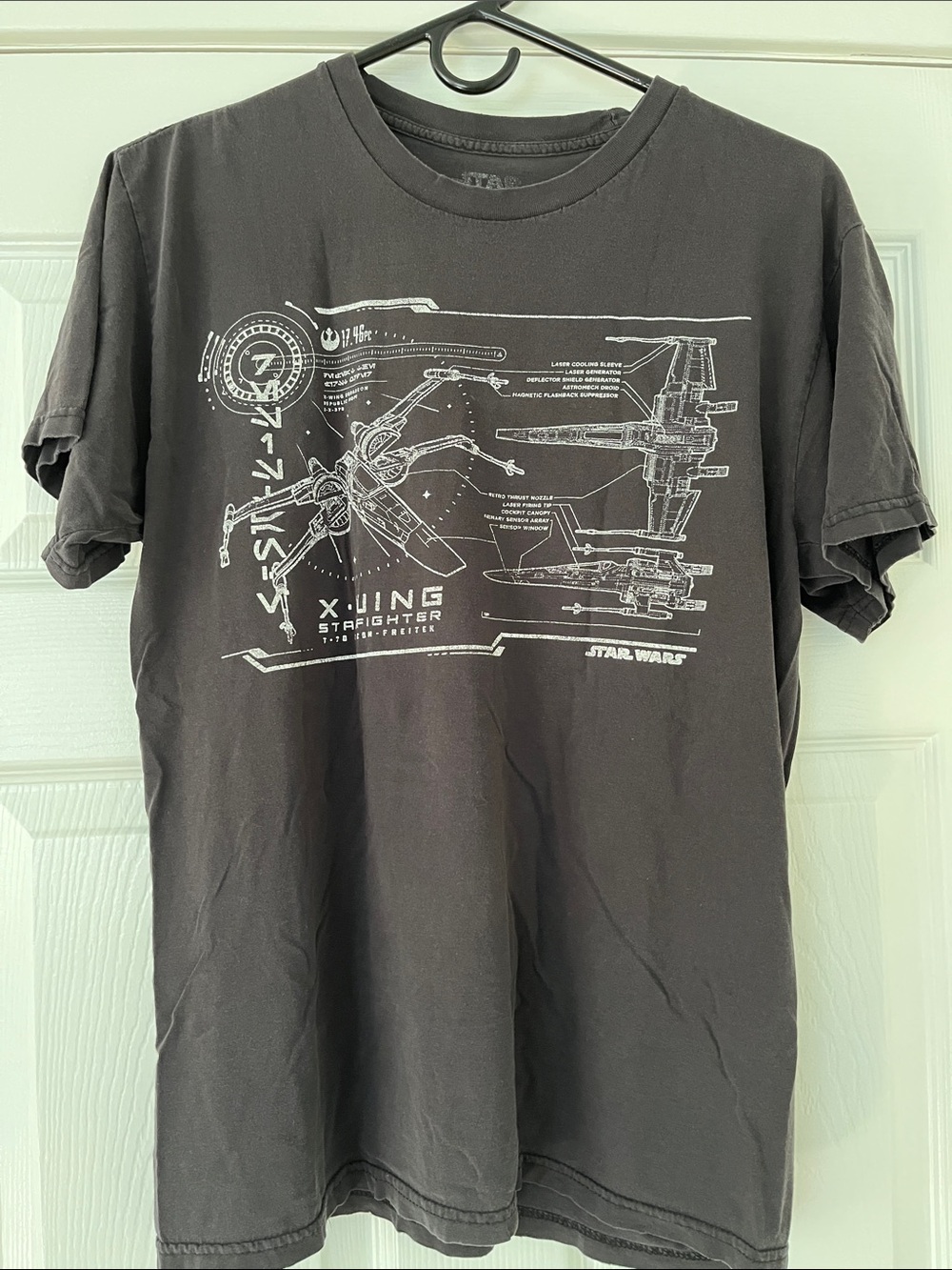 Star Wars Medium Black T-shirt